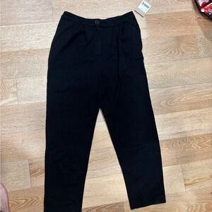 NWT For Days Every Day Pleated Pant Black Women's Straight Leg Pants Size Small